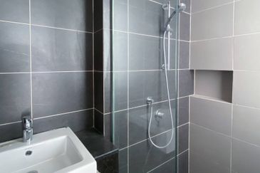 Duta Villa, Setia Alam