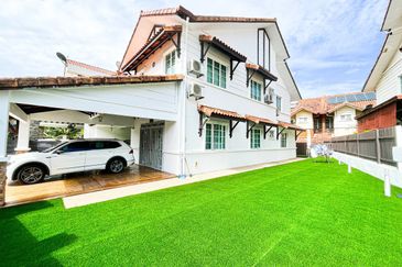 Avenue 2, Lake Valley