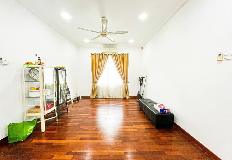 Avenue 2, Lake Valley