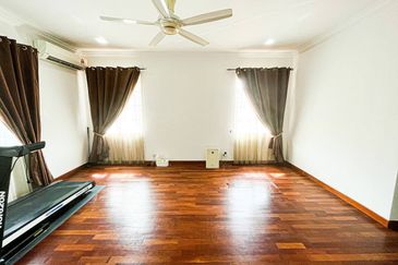 Avenue 2, Lake Valley