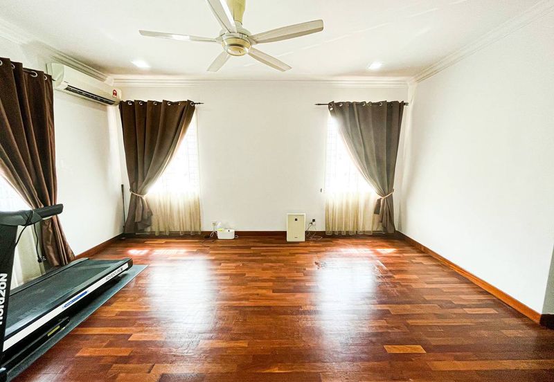 Avenue 2, Lake Valley