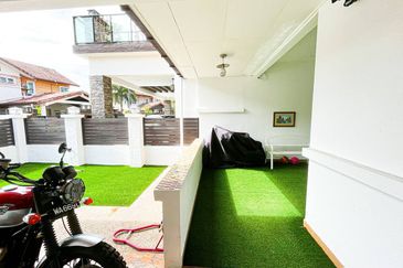 Avenue 2, Lake Valley