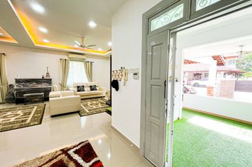 Avenue 2, Lake Valley