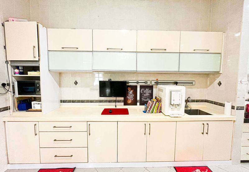 Avenue 2, Lake Valley