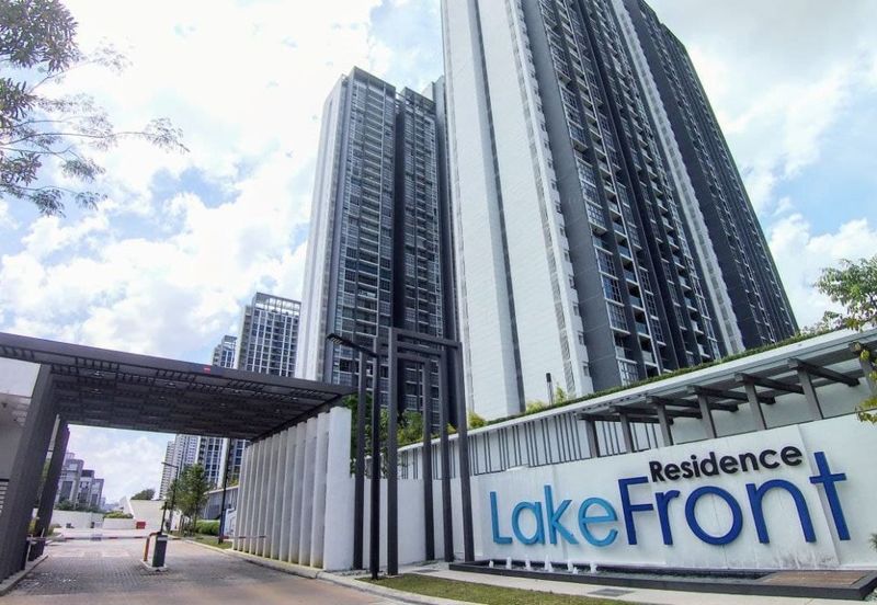 LakeFront Residence Cyberjaya