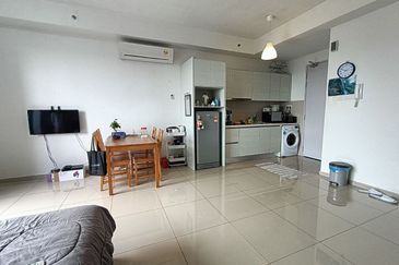 I Residence @ I City