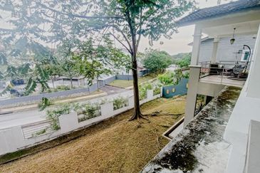 Seksyen 11, Kota Damansara