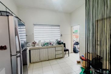 Seksyen 11, Kota Damansara