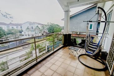 Seksyen 11, Kota Damansara