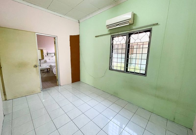 Bandar Tun Hussein Onn