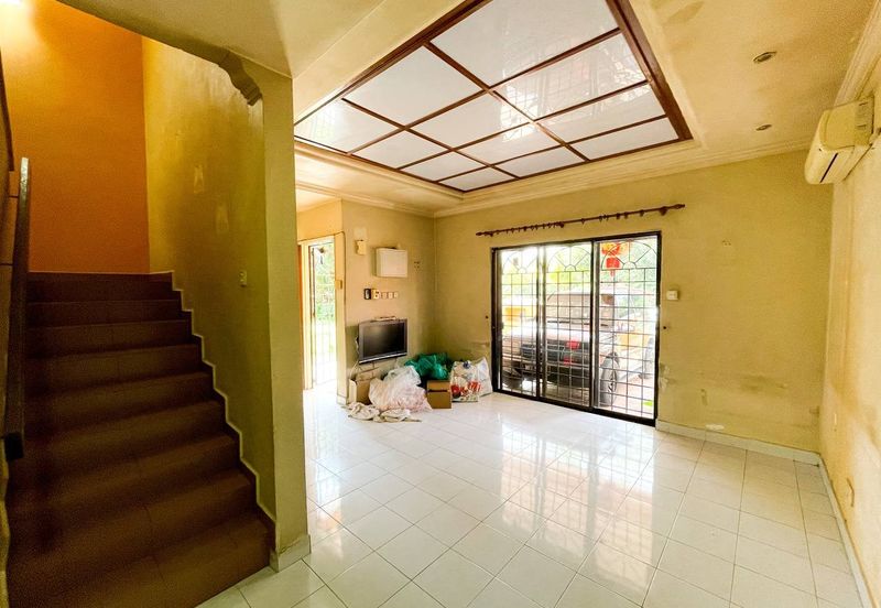 Bandar Tun Hussein Onn