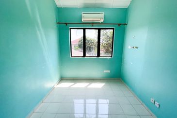 Bandar Tun Hussein Onn