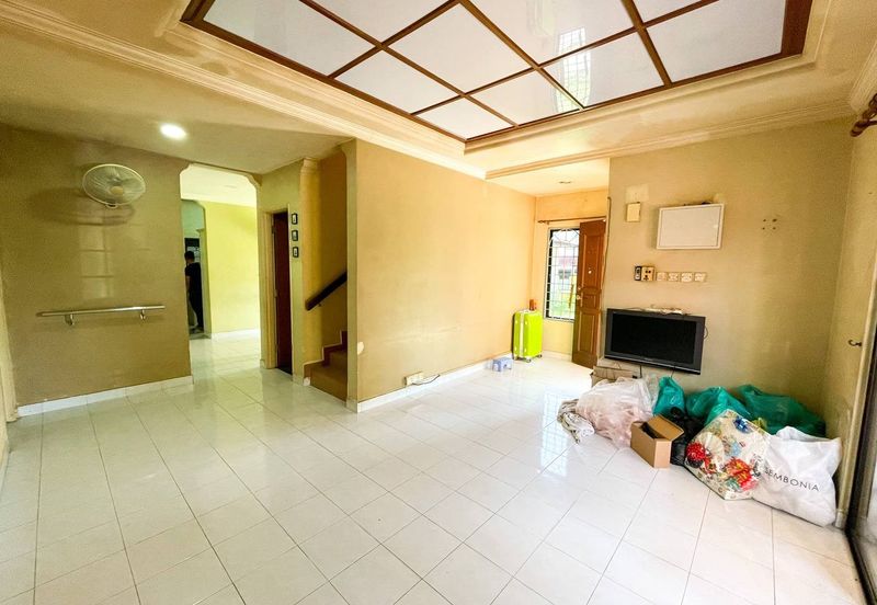 Bandar Tun Hussein Onn