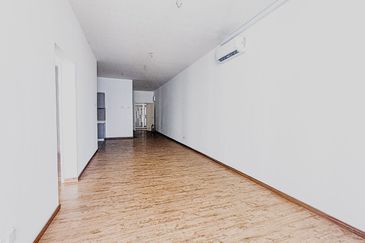 LakeFront Residence Cyberjaya