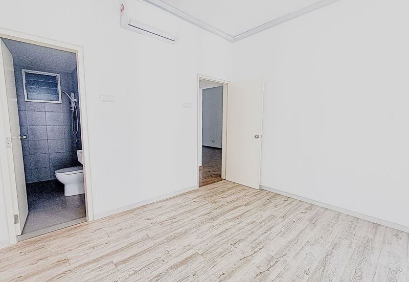 LakeFront Residence Cyberjaya