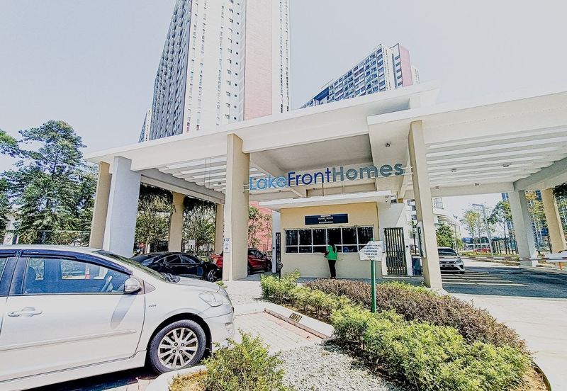 LakeFront Residence Cyberjaya