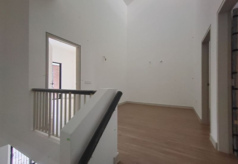 Elmina Green Three @ City of Elmina