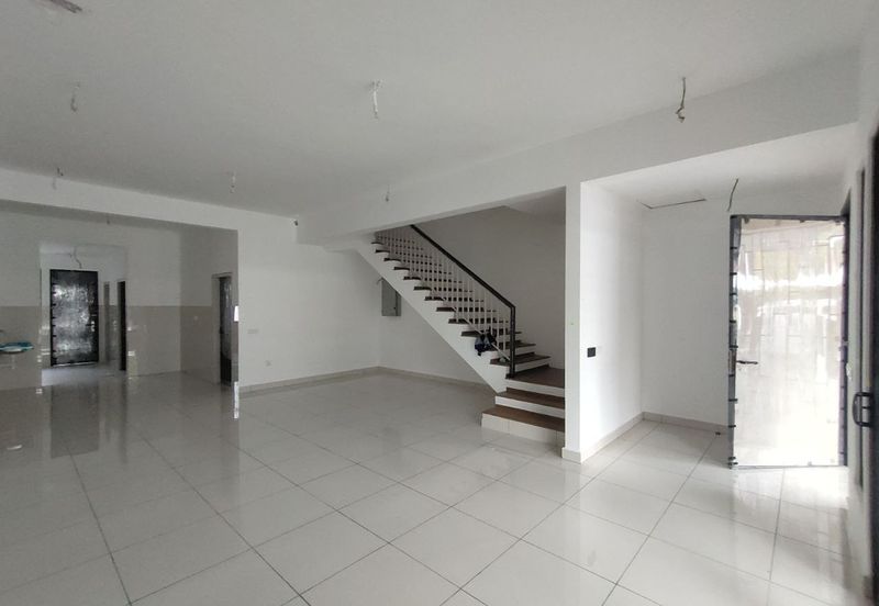 Elmina Green Three @ City of Elmina