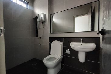 Elmina Green Three @ City of Elmina