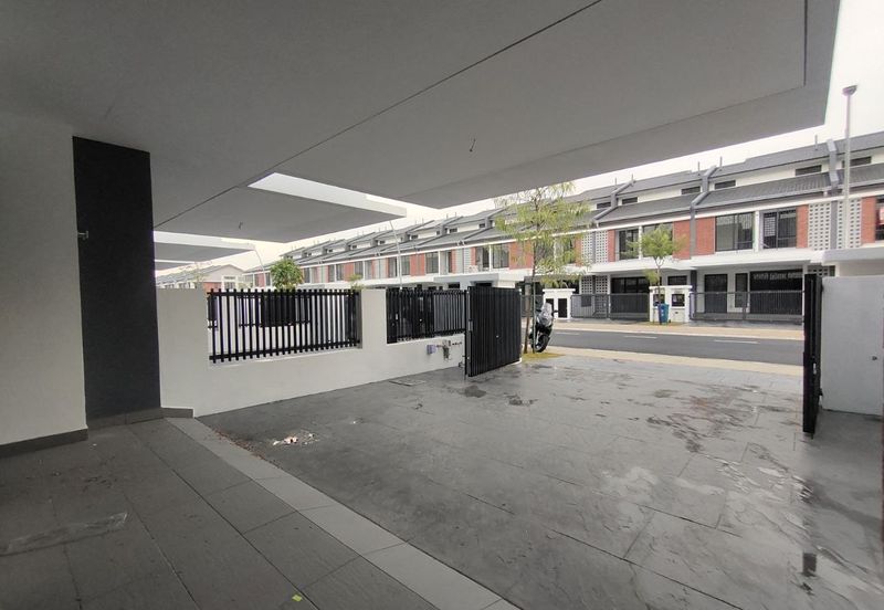 Elmina Green Three @ City of Elmina