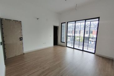 Elmina Green Three @ City of Elmina