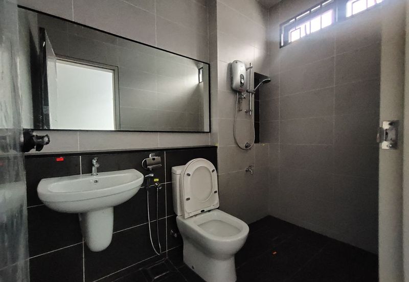 Elmina Green Three @ City of Elmina