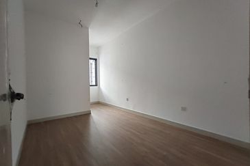 Elmina Green Three @ City of Elmina