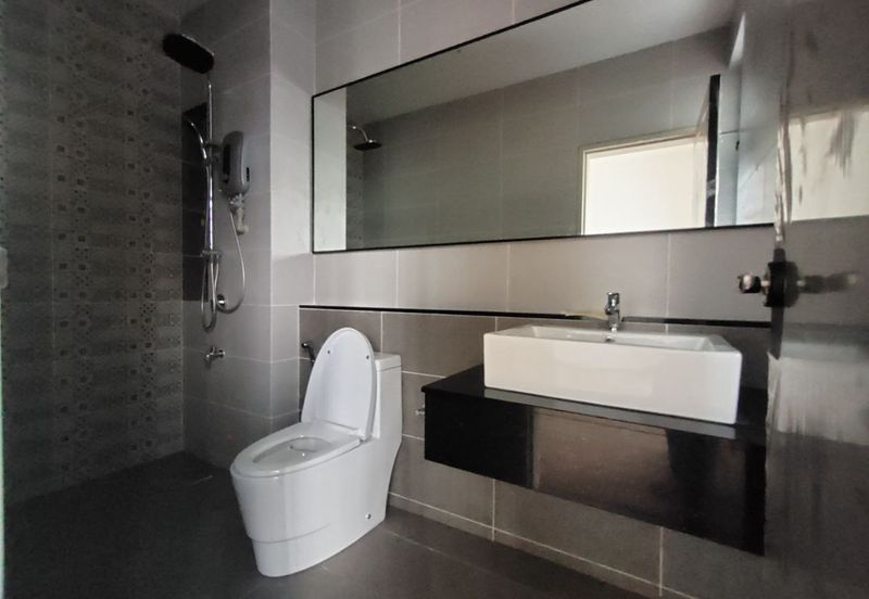 Elmina Green Three @ City of Elmina