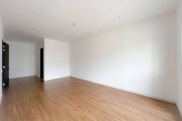 Double Storey Superlink Terrace LAGENDA GARDENS, JALAN TERATAK, BUKIT JELUTONG 