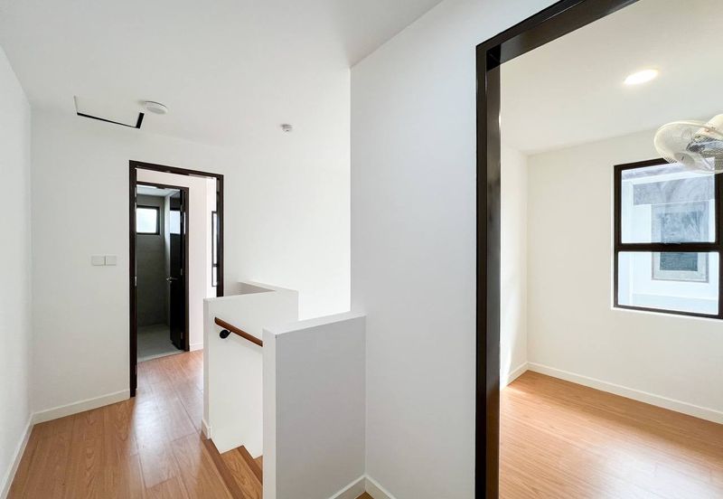 3 Storey Terrace @ The Mulia Residence, Cyberjaya -Facing Open/Clubhouse