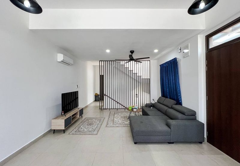 3 Storey Terrace House  THE MULIA RESIDENCES, CYBERJAYA  