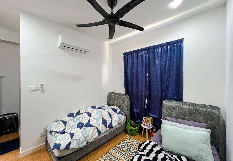 3 Storey Terrace House  THE MULIA RESIDENCES, CYBERJAYA  