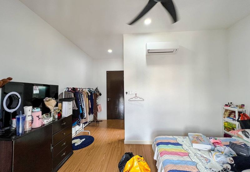 3 Storey Terrace House  THE MULIA RESIDENCES, CYBERJAYA  