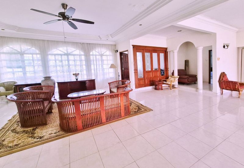 Double  Storey  Bungalow Jalan Pekaka  Seksyen 8 Kota Damansara