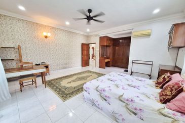 Double  Storey  Bungalow Jalan Pekaka  Seksyen 8 Kota Damansara