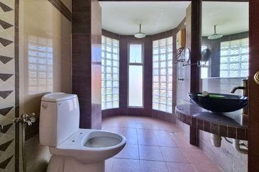 Double  Storey  Bungalow Jalan Pekaka  Seksyen 8 Kota Damansara