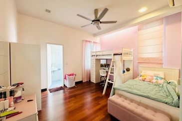 Clover Garden Residences