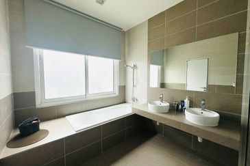 Clover Garden Residences