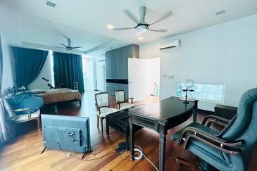 Clover Garden Residences