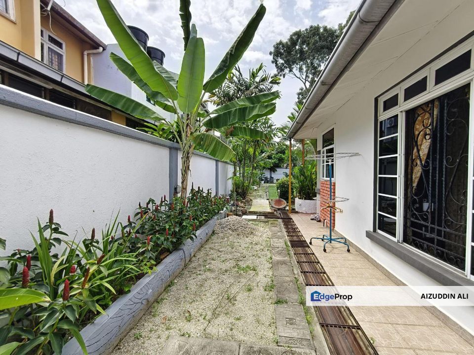 Double Storey Semi D House  SS4A Kelana Jaya  6953sqft Land, Selangor, Petaling Jaya