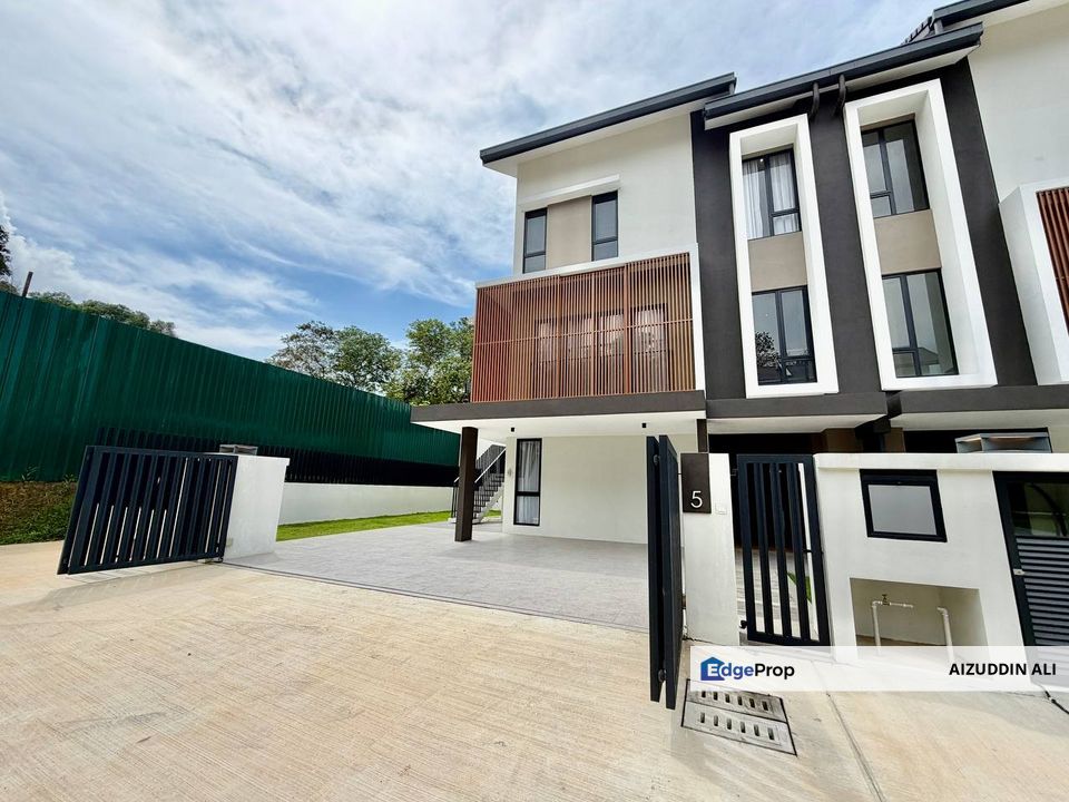 Exclusive New  2.5 Storey Semi D in Cyberjaya, Selangor, Cyberjaya