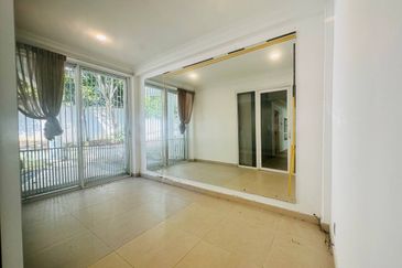 [ Huge , Prime Area]BUNGALOW 2 Storey@  BUKIT TUNKU KENNY HILLS, KUALA LUMPUR