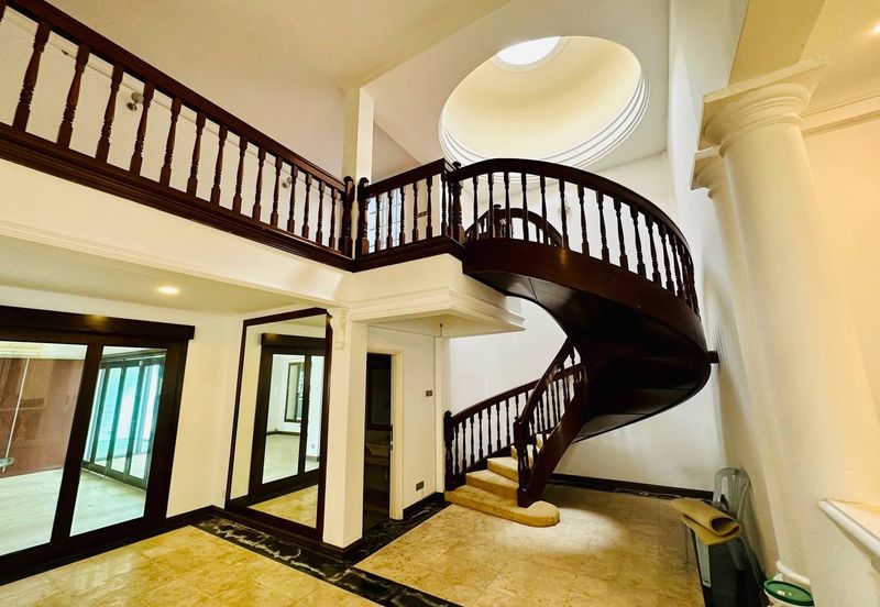 [ Huge , Prime Area]BUNGALOW 2 Storey@  BUKIT TUNKU KENNY HILLS, KUALA LUMPUR