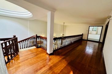 [ Huge , Prime Area]BUNGALOW 2 Storey@  BUKIT TUNKU KENNY HILLS, KUALA LUMPUR