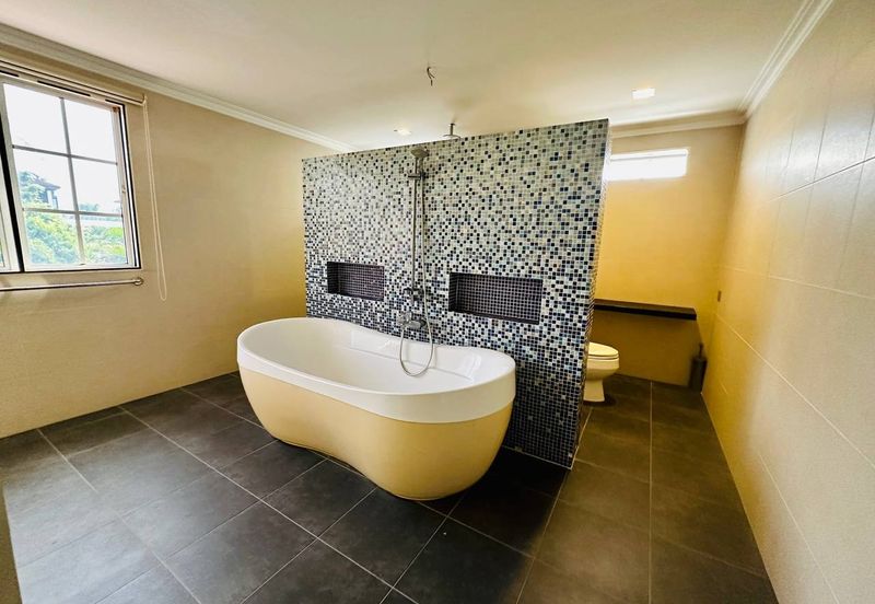 [ Huge , Prime Area]BUNGALOW 2 Storey@  BUKIT TUNKU KENNY HILLS, KUALA LUMPUR