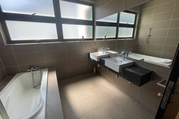 Kingsley Hills @ Putra Heights