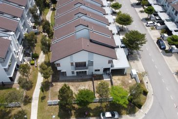 Tropicana Aman Bayan Residences