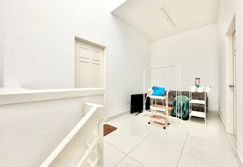 Jalan Bandar Putra Permai 4/2