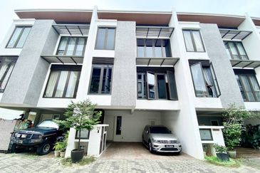 Symphony Hills Mozart