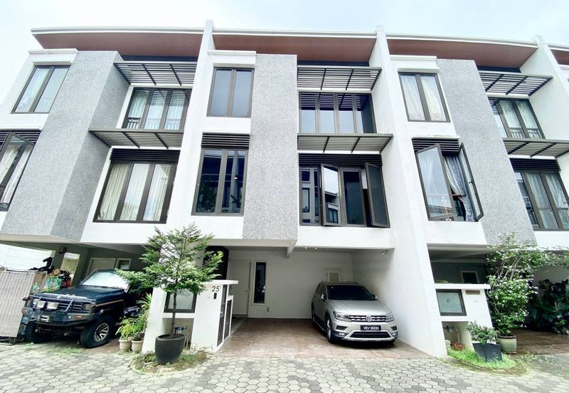 Symphony Hills Mozart